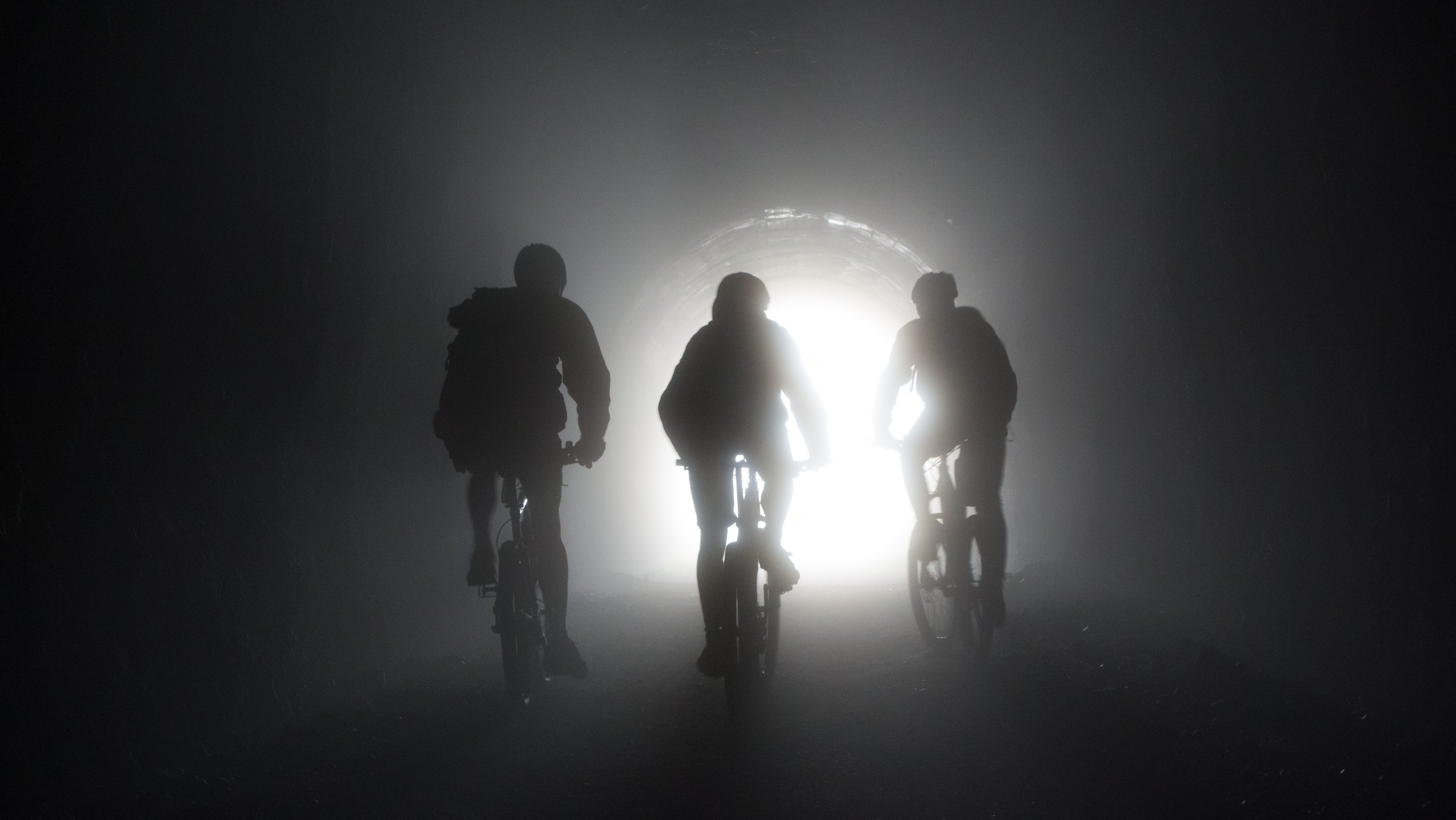 Thomas Häring | Der Weg ins Licht | Tremalzo Scheiteltunnel Gardasee | Fotografie | 90 x 120 cm | © Thomas Häring