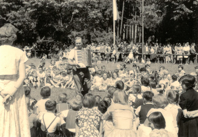 Waldfest auf der Buchel, um 1955.  | © Stadtarchiv Marktoberdorf.